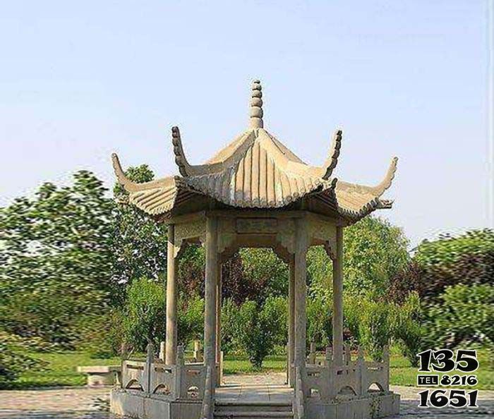 涼亭雕塑-公園園林擺放六角仿古建斗拱頂休息涼亭雕塑高清圖片