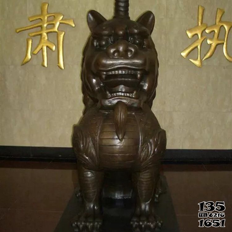 麒麟雕塑-室內(nèi)庭院不銹鋼仿銅動(dòng)物景觀神獸麒麟雕塑高清圖片