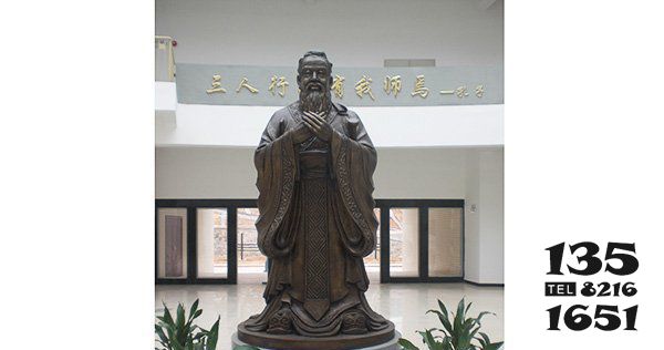 孔子雕塑-孔子學(xué)校室內(nèi)擺放古代名師玻璃鋼仿銅雕高清圖片