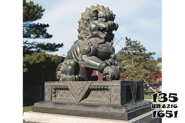 獅子雕塑-公園景區戶外大型仿真動物青石石雕獅子雕塑