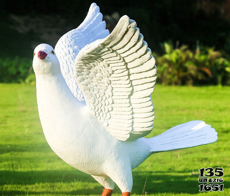 鴿子雕塑-玻璃鋼樹脂大型仿真動物公園草坪鴿子雕塑